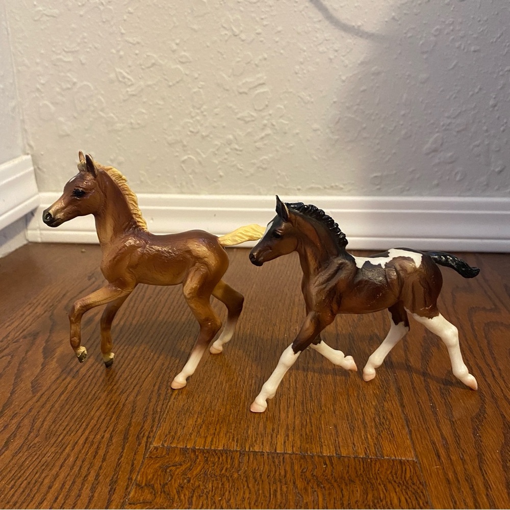 Breyer Brown Horse Set